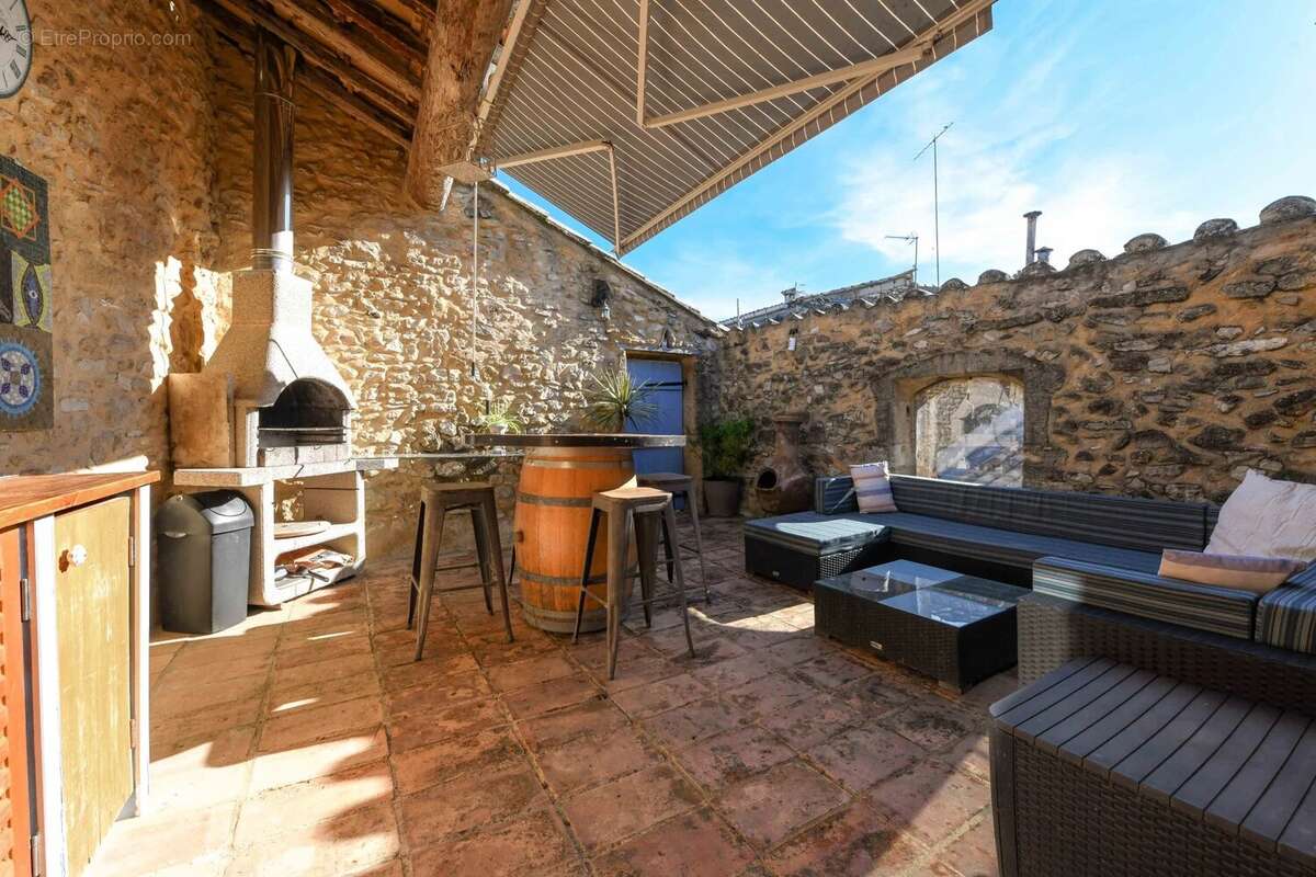 Maison à UZES