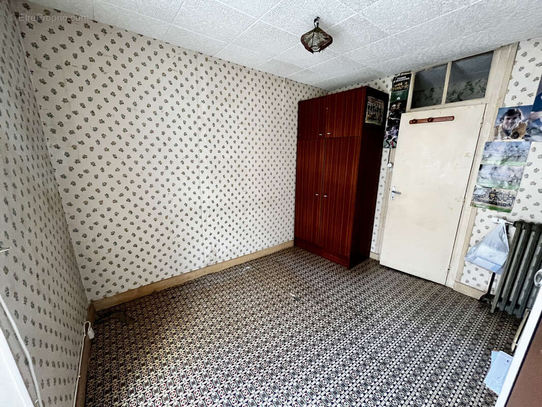 Maison à AUZAT-LA-COMBELLE