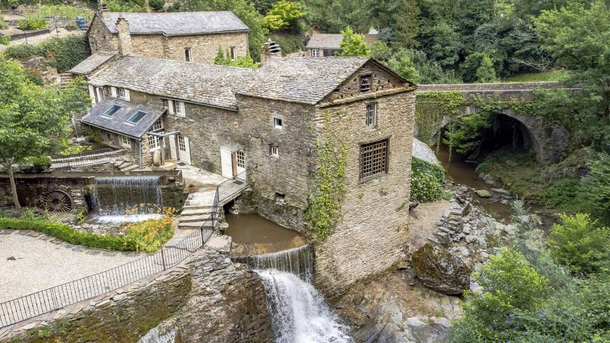 Maison à COUPIAC