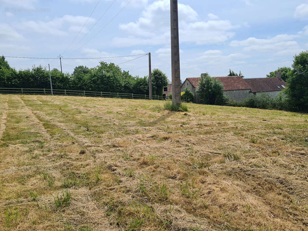 Terrain à FALAISE