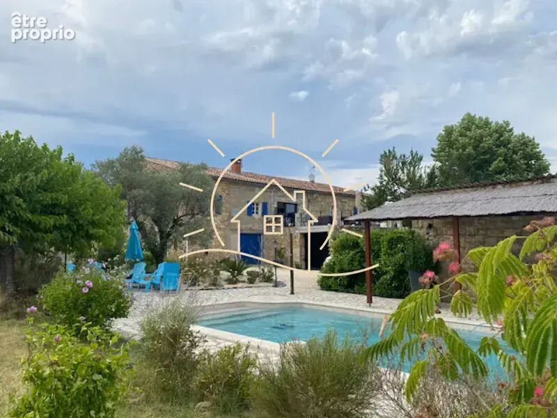 Maison à BESSAS