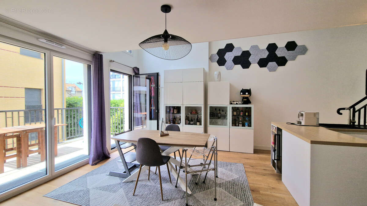 Appartement à RUEIL-MALMAISON