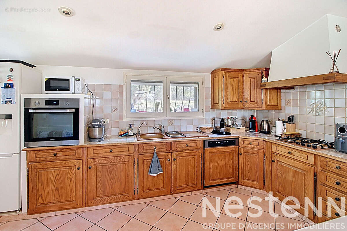 MAISON A VENDRE A LORGUES de 106 m2 de plain pied avec piscine sur un terrain clos de 2676m² - photo 21