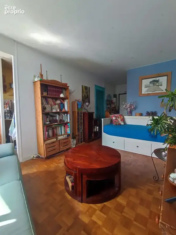 Appartement 2 pièces 47 m² · à Romainville · 47,5 m² · 250 000 €