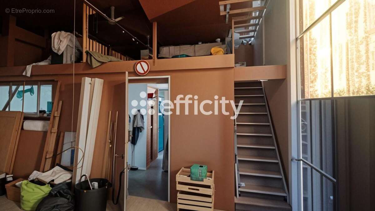 Appartement à SAINT-SAUVEUR-D'AUNIS