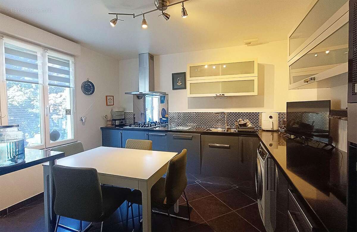 Maison à ROMAINVILLE