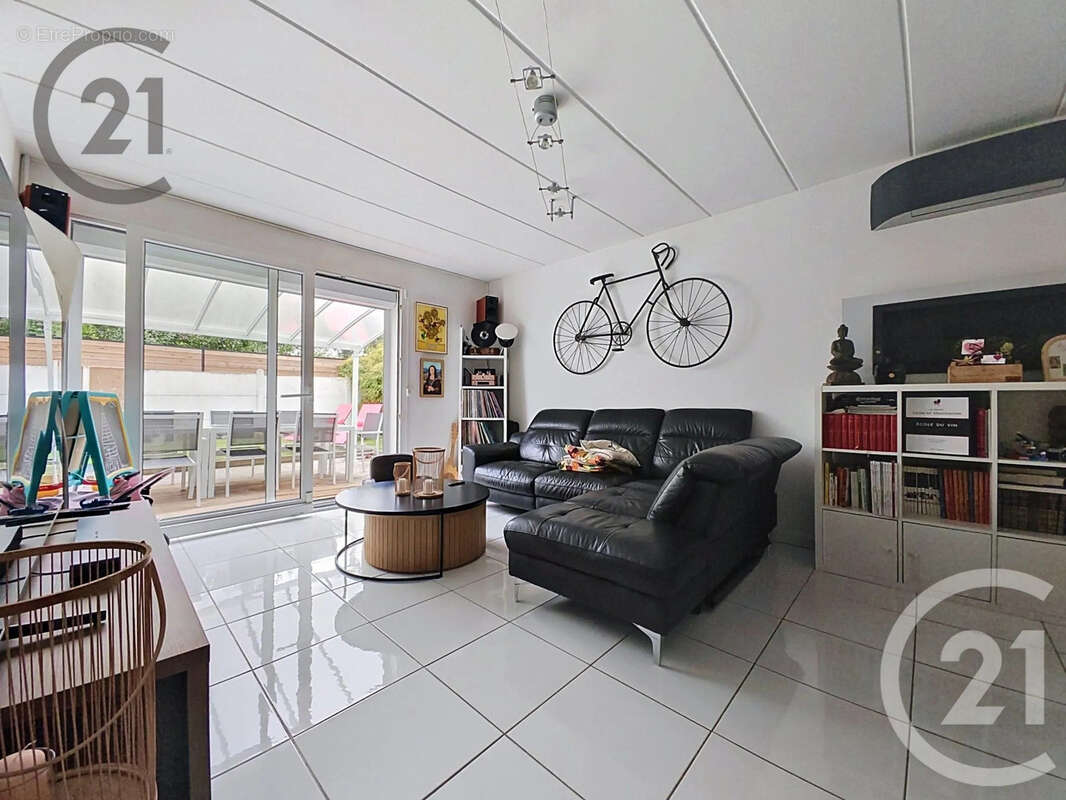 Maison 102 m² à Cormontreuil  - photo 6