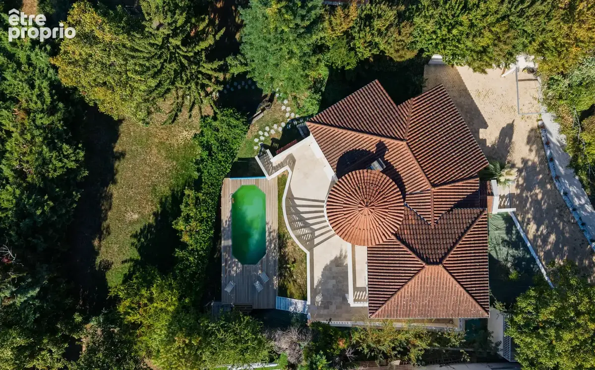 Photo Maison à Rochetaillee-Sur-Saone au prix de 1 040 000€