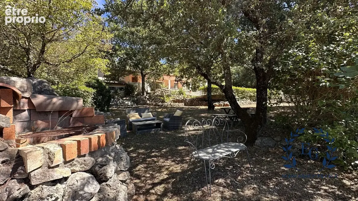 Maison 145 m² à Besse-Sur-Issole  - photo 9
