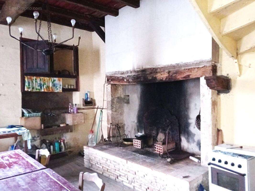 Maison à SAINT-CIRQ-LAPOPIE