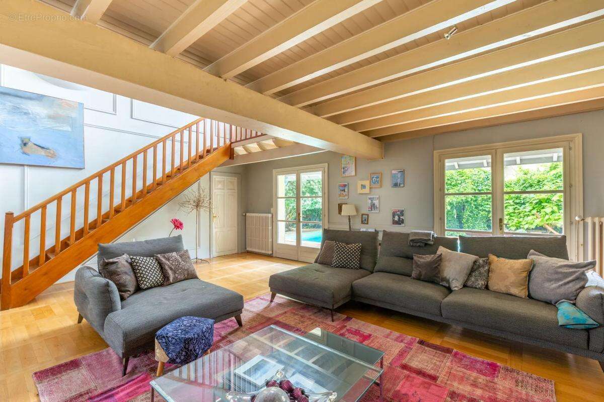 Maison à VILLEFRANCHE-SUR-SAONE