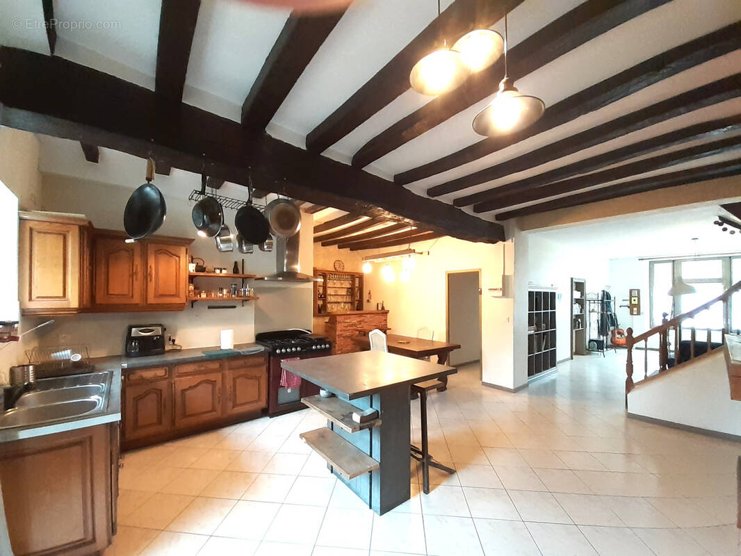 Maison à CHEMILLE-SUR-DEME