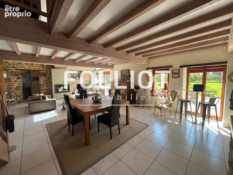 Maison 7 pièces (225 m²) en vente à VIRE NORMANDIE - photo 3