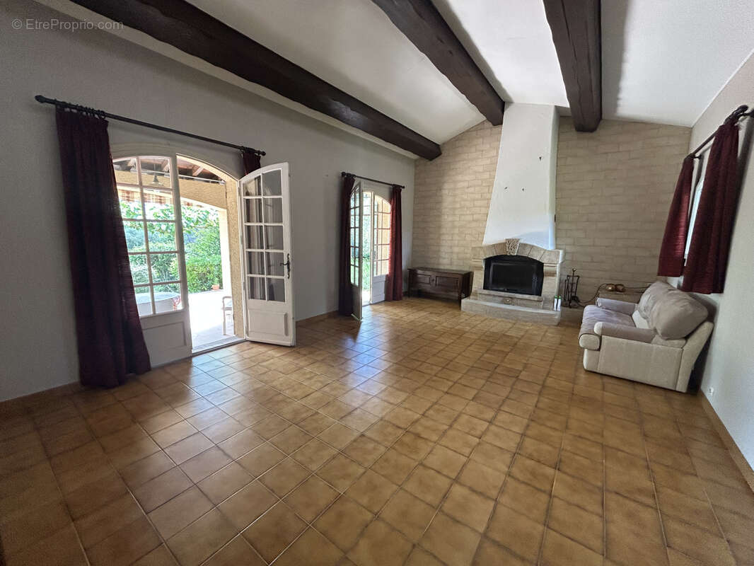 Maison à NIMES