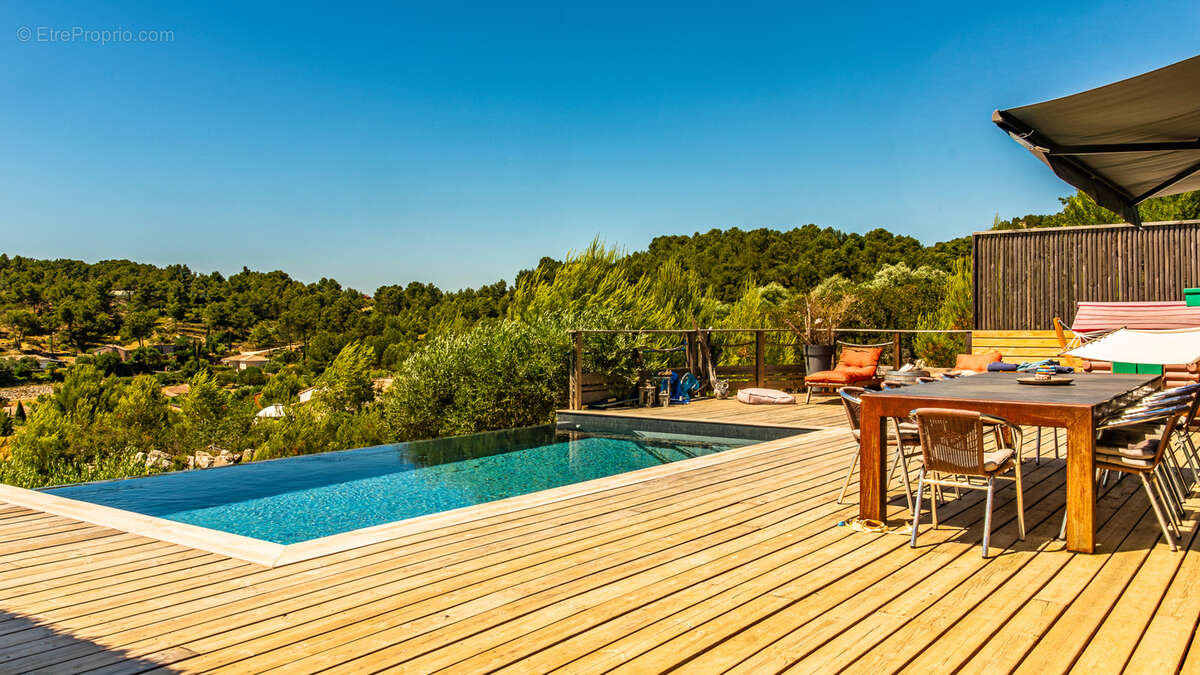 Villa contemporaine de plain-pied   132 m2   Vue dégagée - photo 4