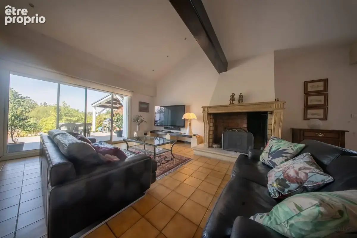 Maison 8 pièces 270 m² à vendre à Retonfey (57645) - photo 2