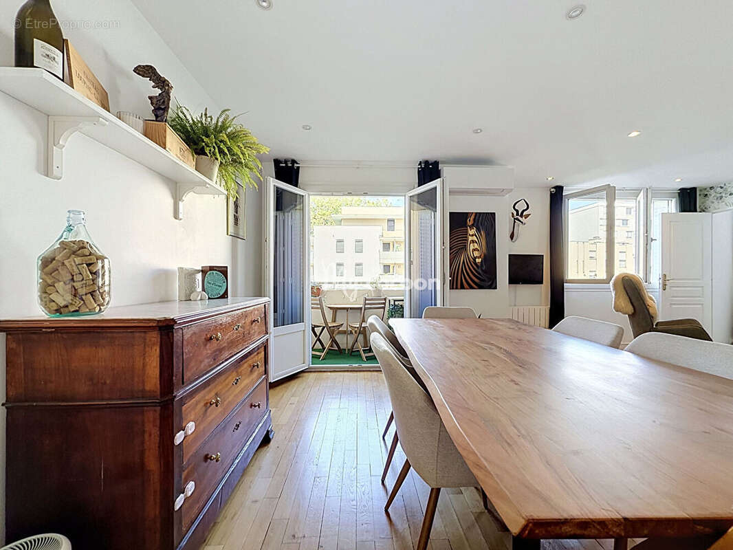 Appartement à LYON-4E