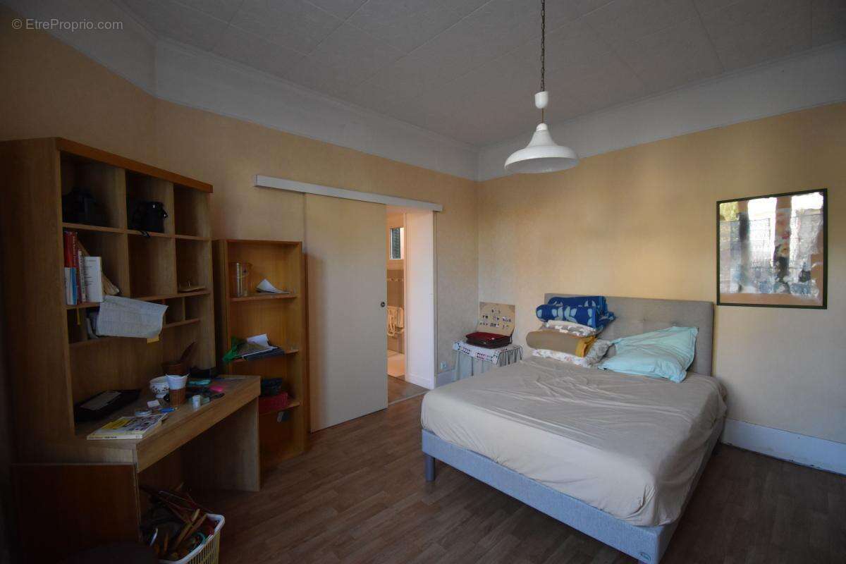 Maison à COSNE-COURS-SUR-LOIRE