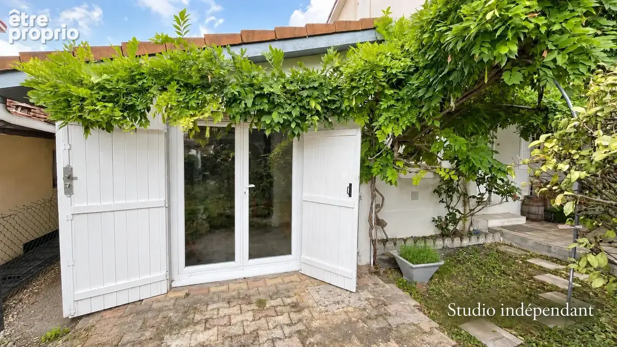 Maison de ville 4 pièces avec terrase et  jardin - studio indépendant - photo 2