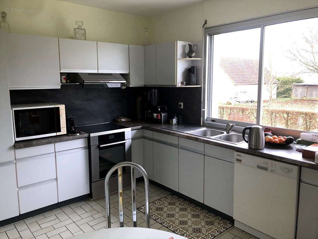 Maison à SAVIGNE-SUR-LATHAN