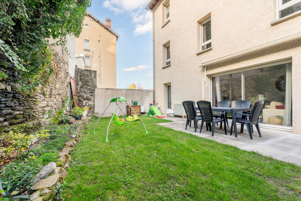 Appartement à GIVORS