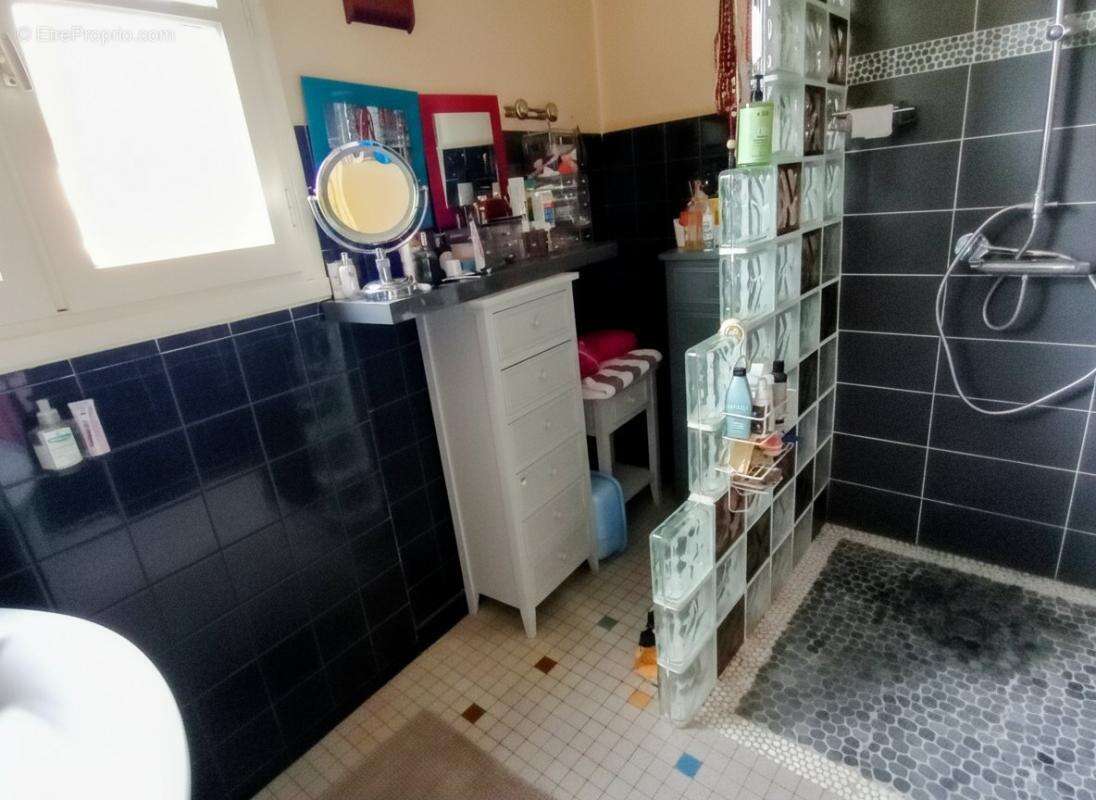 Maison à SAINT-PRIVAT