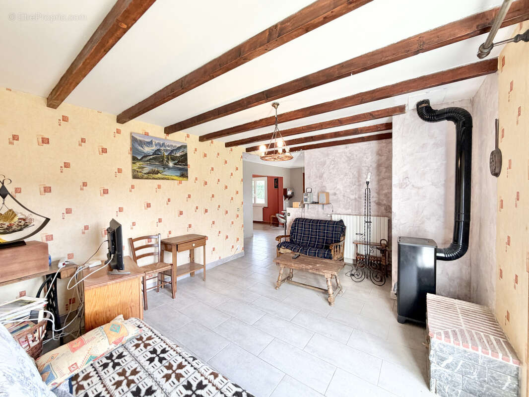 Maison à VIUZ-EN-SALLAZ