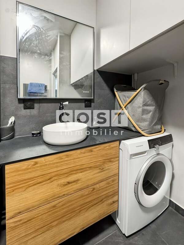 Appartement à ASNIERES-SUR-SEINE