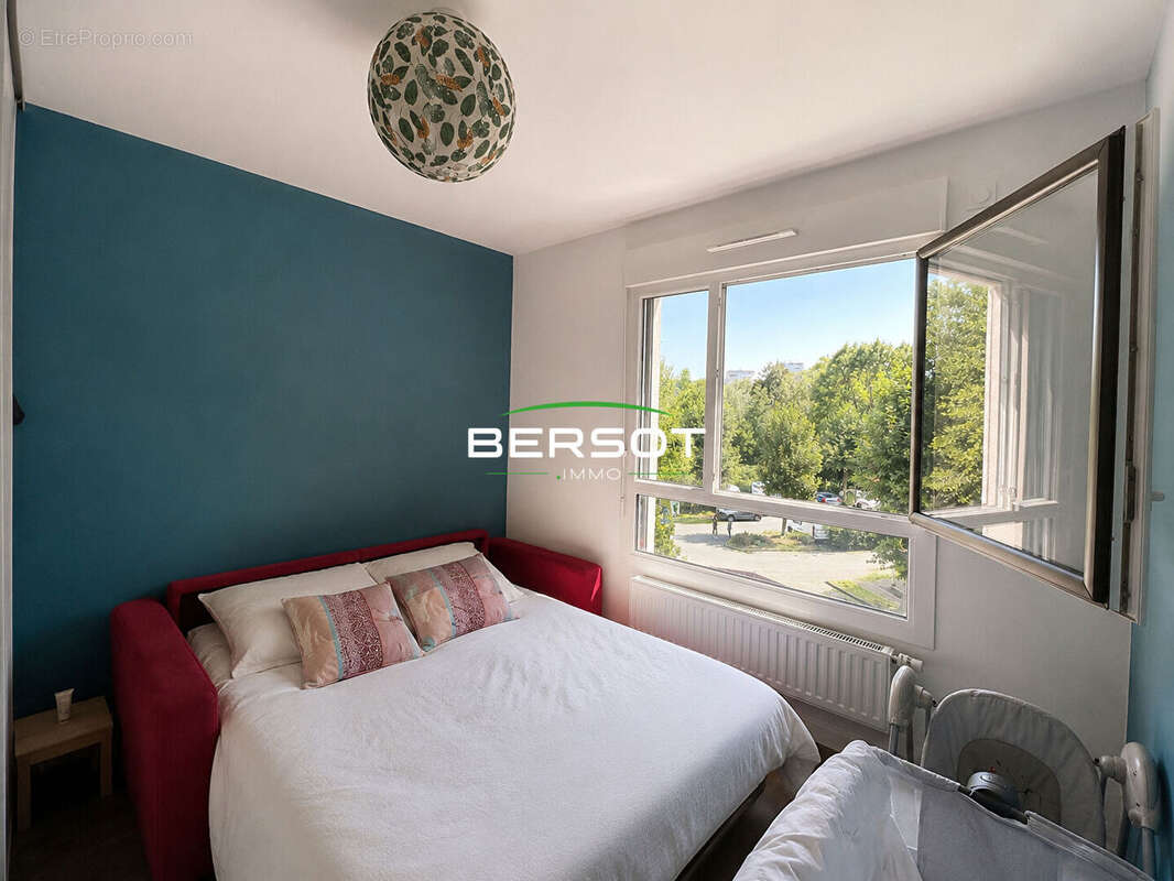 Appartement 3 pièces avec terrasse, vue dégagée et box - photo 4