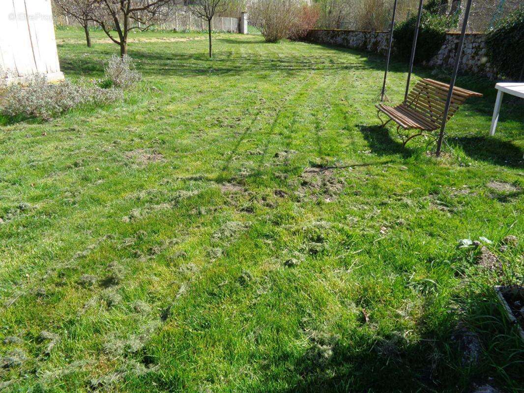 Maison à SAINT-BONNET-DE-MONTAUROUX