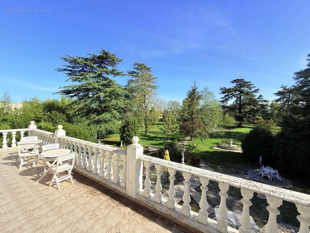 Maison à LA ROCHEFOUCAULD