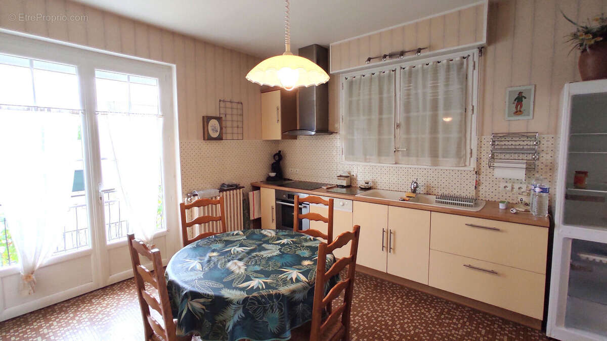 Maison à CHATELLERAULT