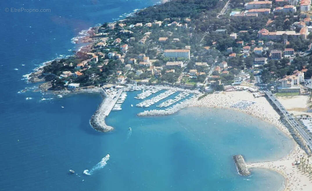 Appartement à FREJUS