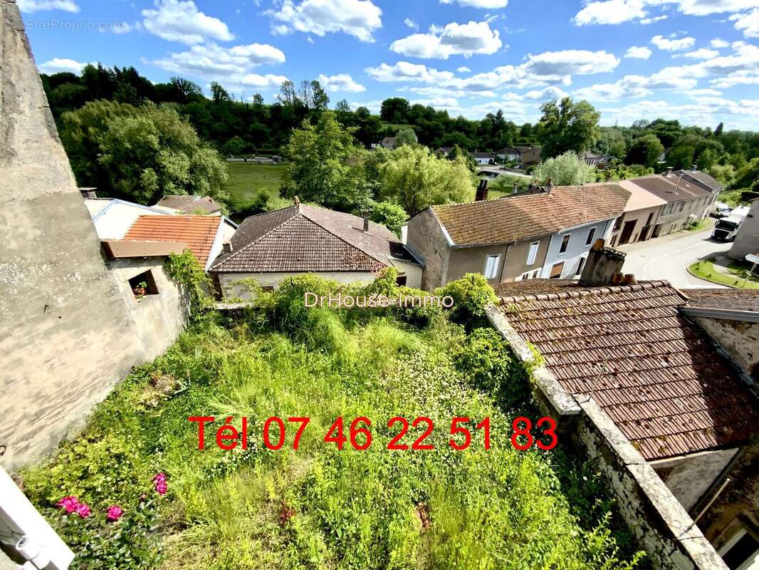 Appartement à MONTHUREUX-SUR-SAONE