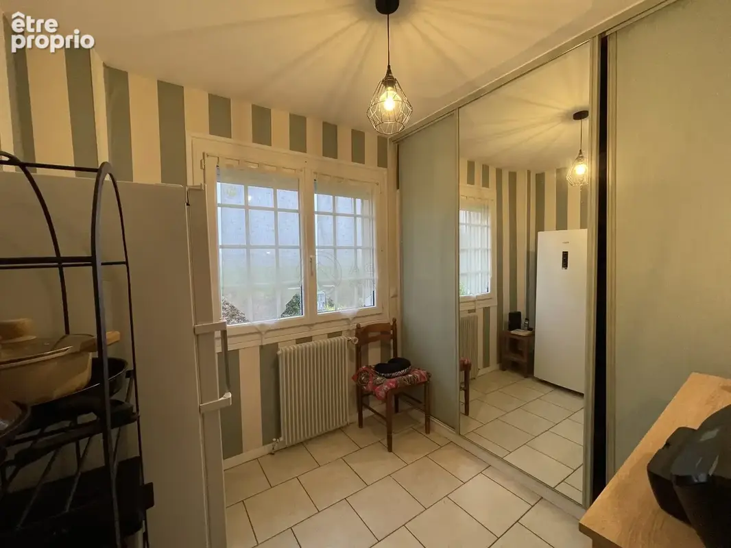 Maison 5 pièces 143 m² à vendre à Auzouville-L'esneval (76760) - photo 5