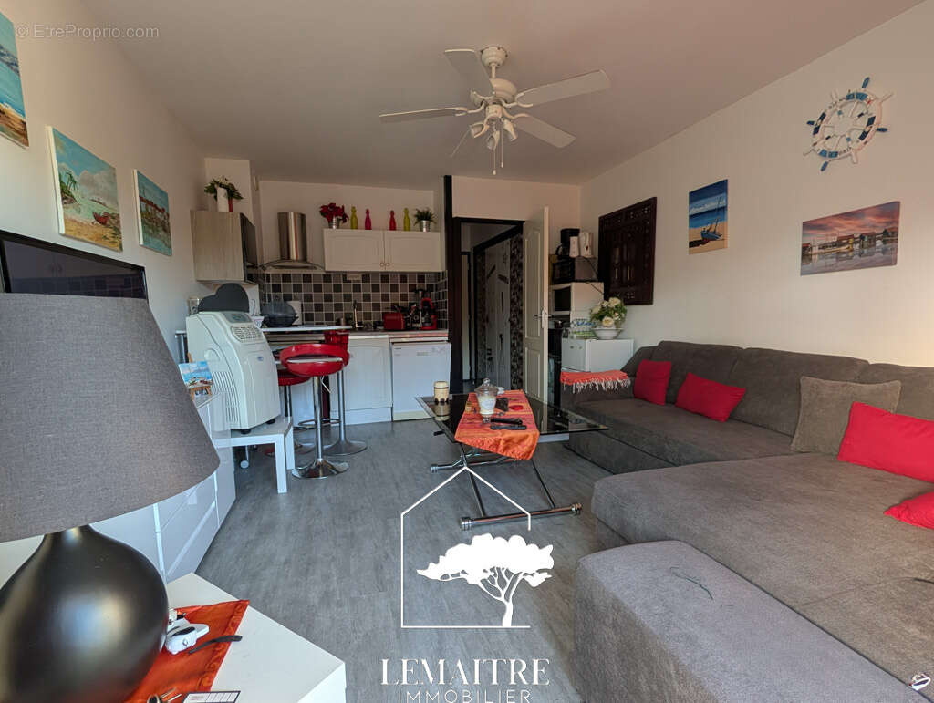 Appartement à LES MATHES