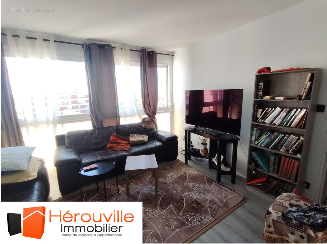 Appartement à HEROUVILLE-SAINT-CLAIR