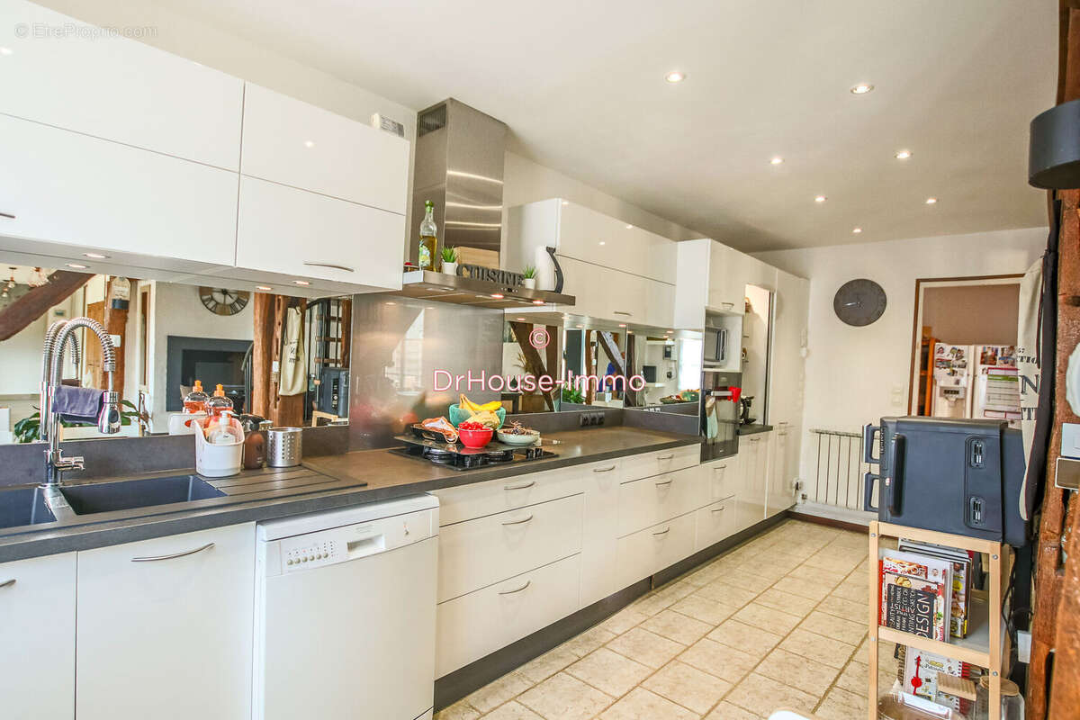 Maison à COURVILLE-SUR-EURE