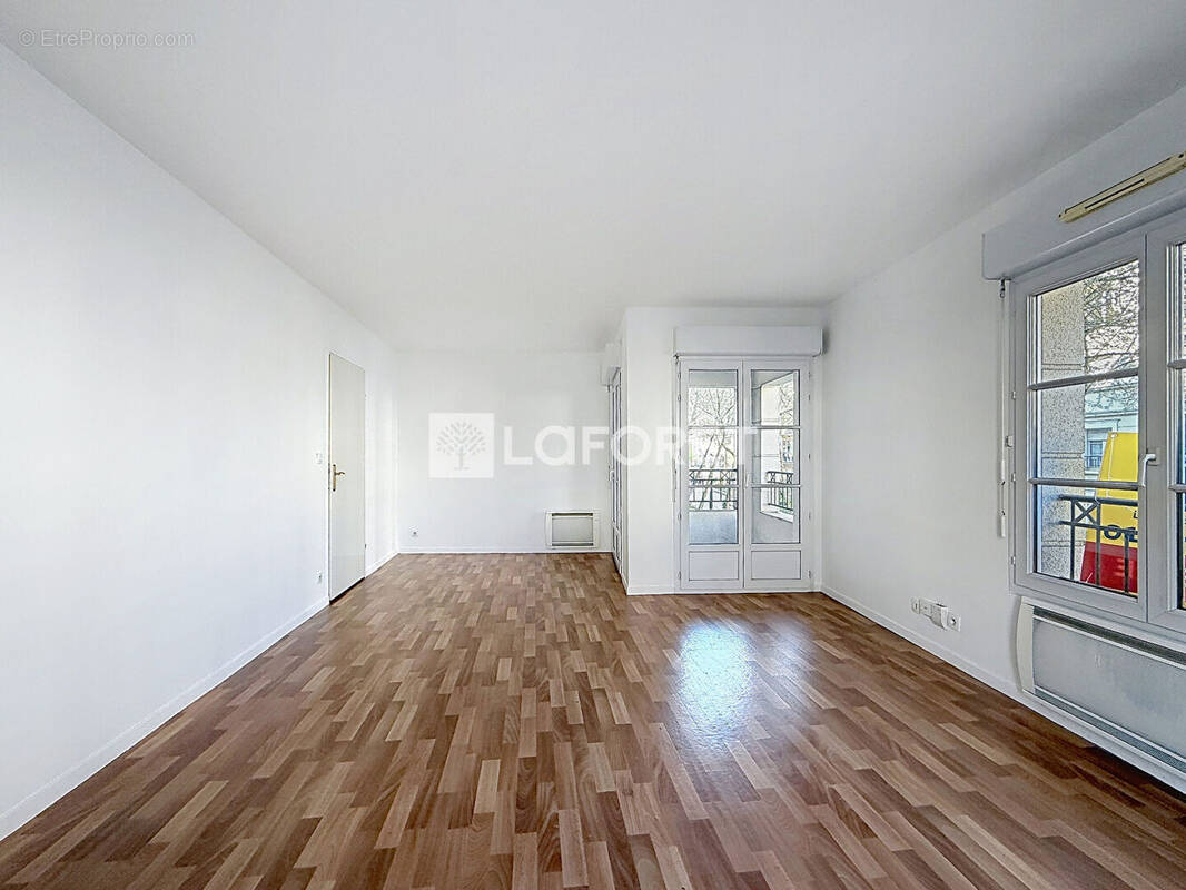 Appartement à LE PLESSIS-ROBINSON