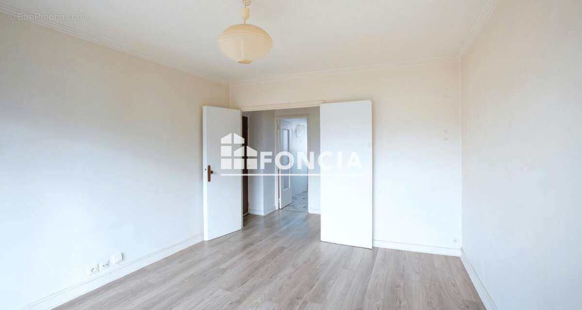Appartement à MAISONS-LAFFITTE