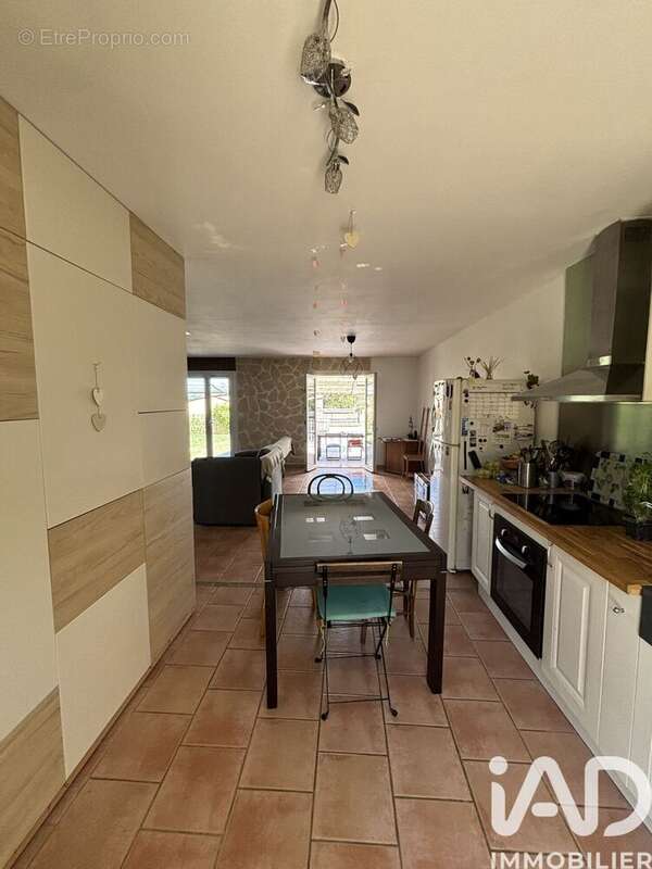 Photo 8 - Maison à BESSE-SUR-ISSOLE