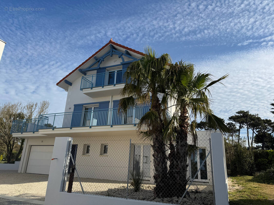 Maison à SAINT-PALAIS-SUR-MER