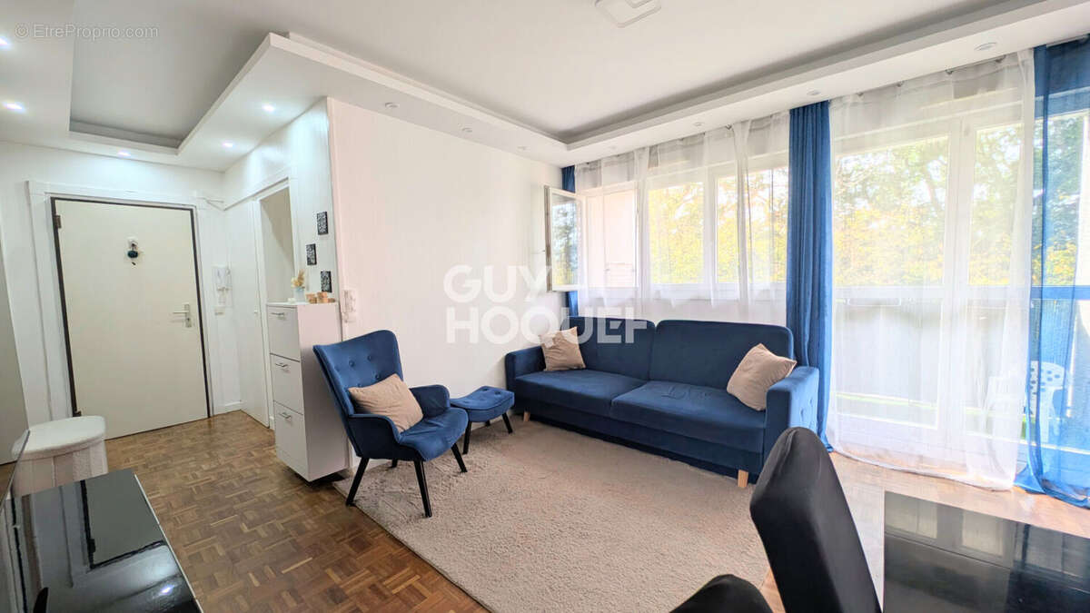 Appartement à AUBERGENVILLE