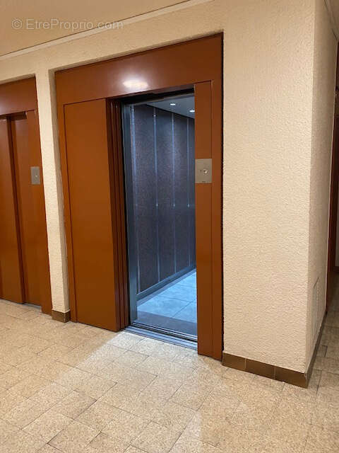 Appartement à GENNEVILLIERS