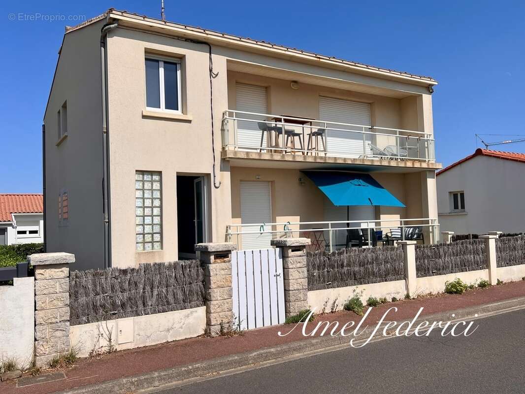 L’Océan pour horizon, une adresse d’exception pour ce bel appartement 85 m2 + Studio 22 m2 !! - photo 26