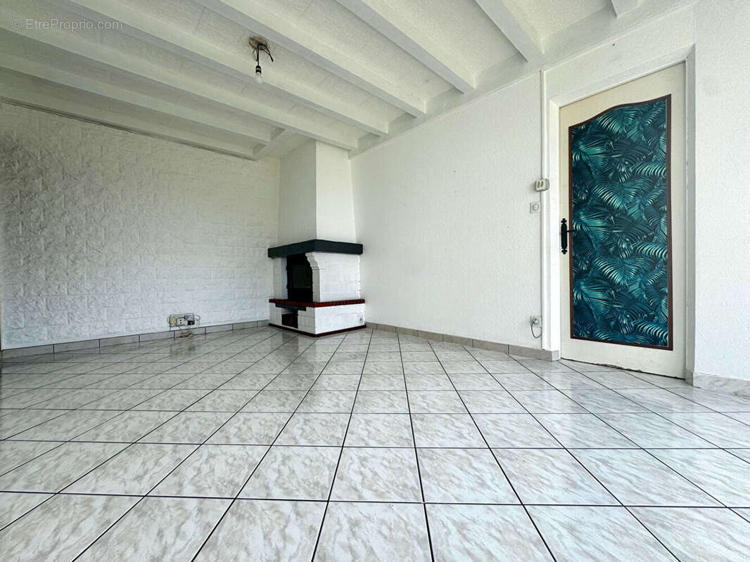 Appartement à CHEVIGNY-SAINT-SAUVEUR