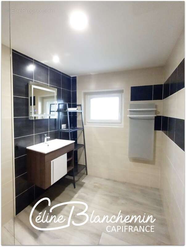 Maison à BELVEZE-DU-RAZES