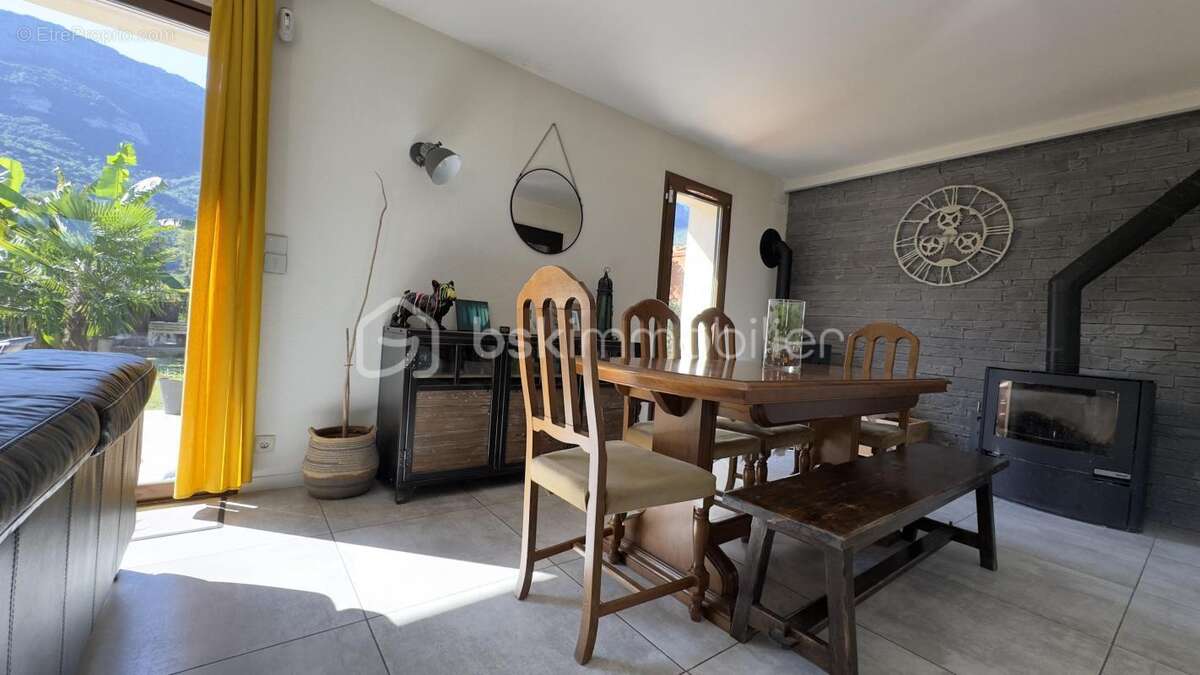 Maison à SAINT-GERVAIS