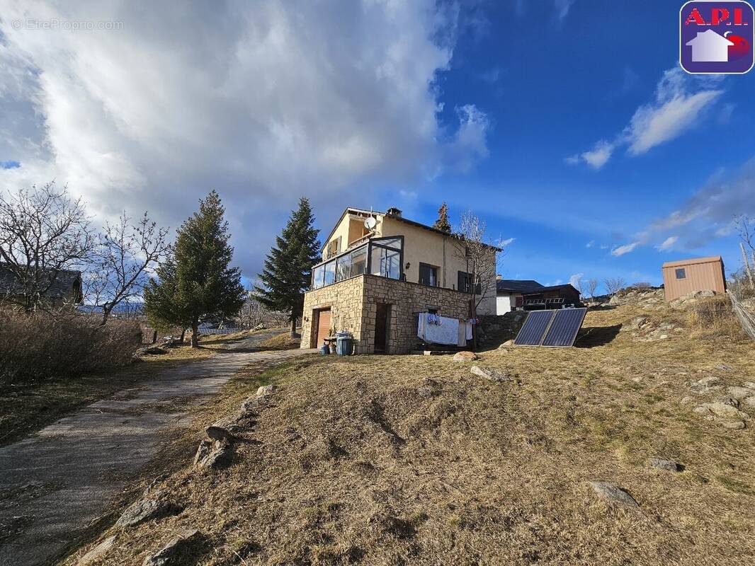 Maison à FONT-ROMEU-ODEILLO-VIA