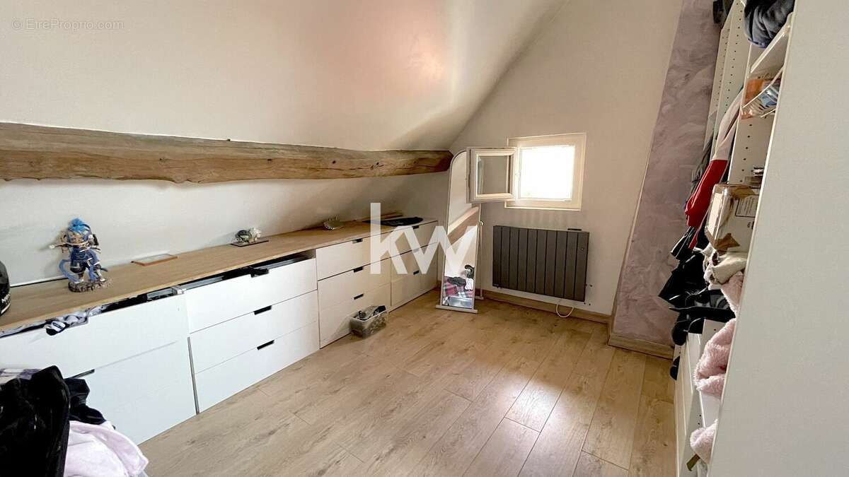 Appartement à LEUDEVILLE